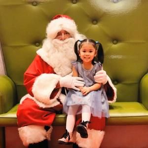 Meet your Posher, Raissa camille